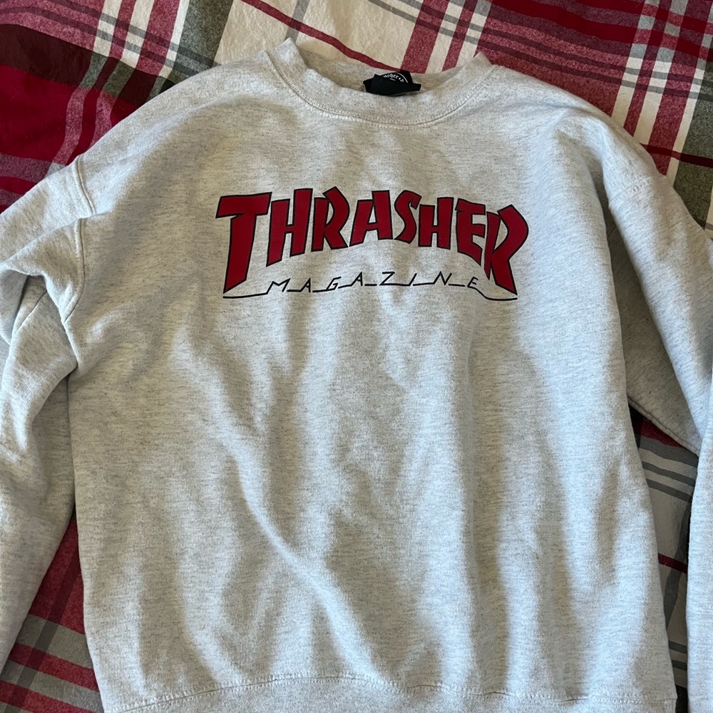 Thrasher crewneck sweatshirt, size S